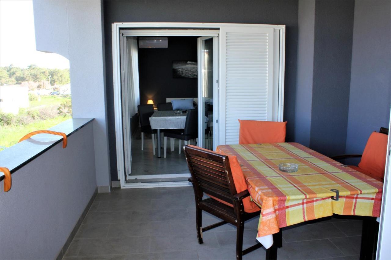 Holiday House Zaton Нин Экстерьер фото