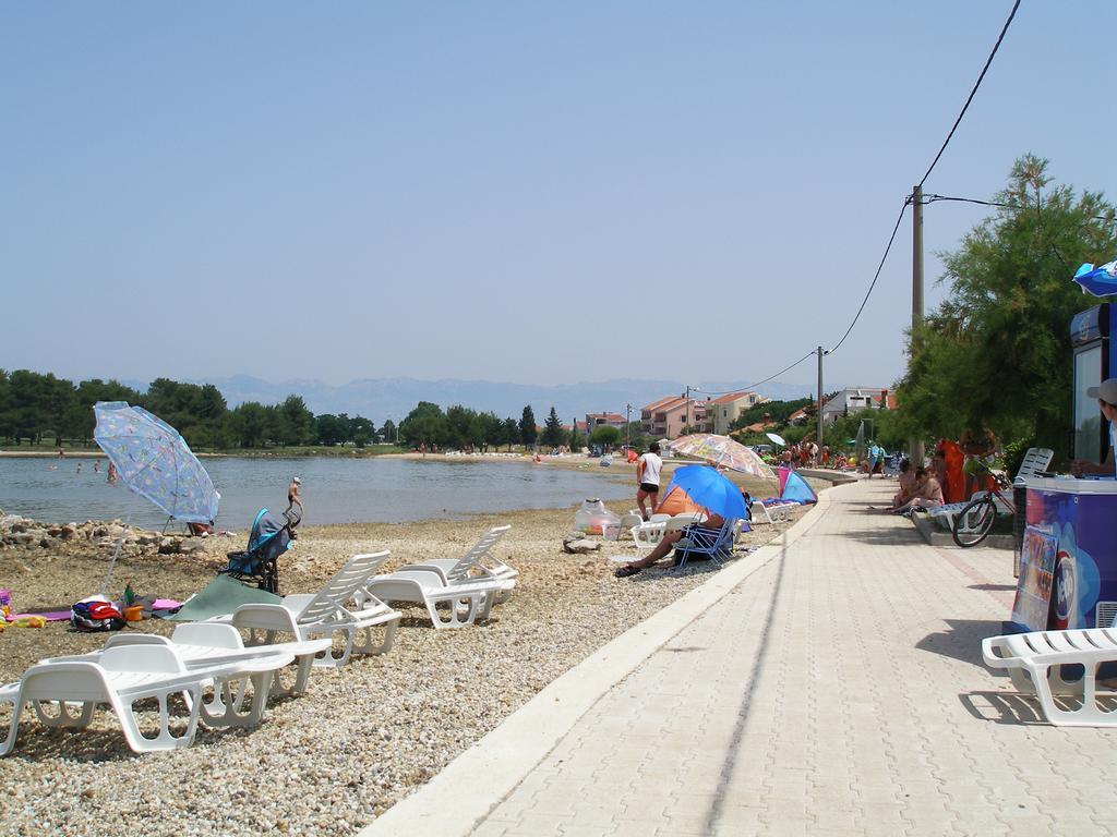 Holiday House Zaton Нин Экстерьер фото