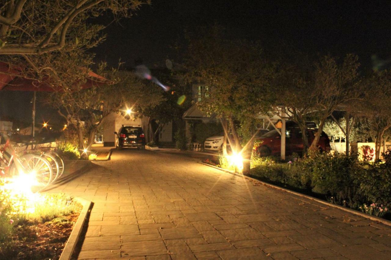Holiday House Zaton Нин Экстерьер фото